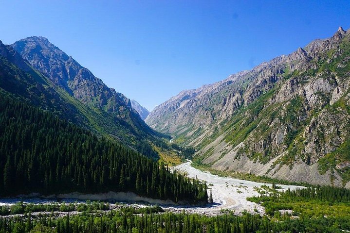 All in one-day: Bishkek city tour and Ala-Archa National Park