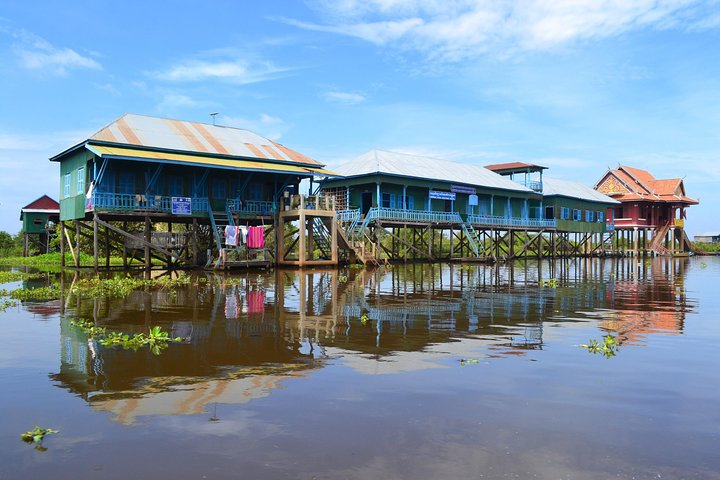 Tonle Sap Lake and Kampong Phluk Village Private Half Day Tour