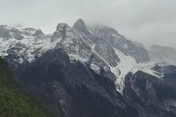 1-Day Private Tour to Lijiang Highlights