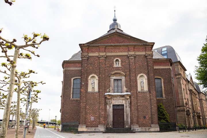 Historic Dusseldorf: Exclusive Private Tour with a Local