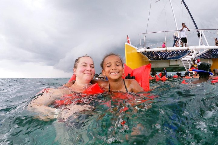 Party Catamaran: OpenBar, Music, Negril Beach, Rick's Cafe, Reef