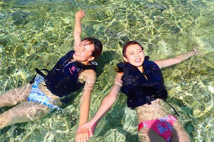 Okinawa Iriomote Snorkeling Tour at Coral Island