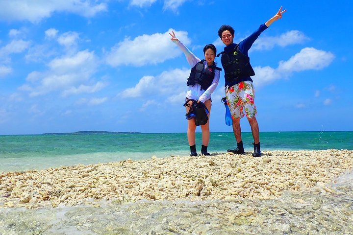 Okinawa Iriomote Snorkeling Tour at Coral Island