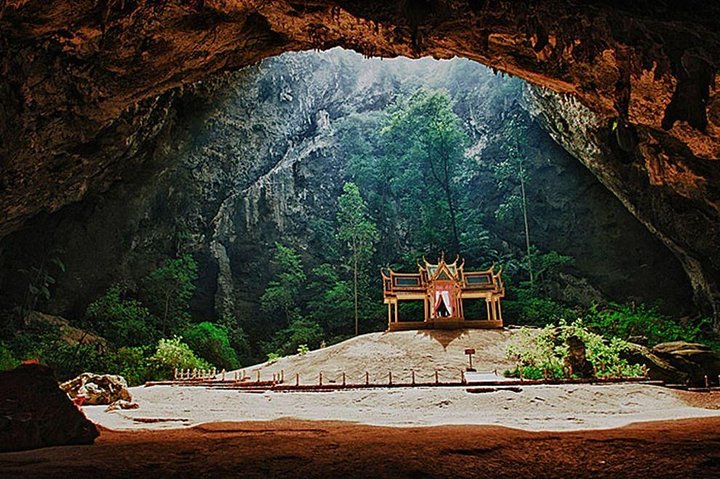 Sam Roi Yod National Park & Praya Nakhon Cave Join Group Tour