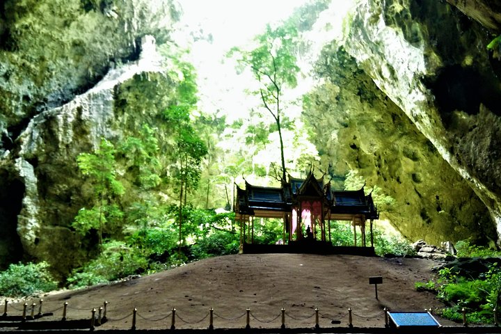 Sam Roi Yod National Park & Praya Nakhon Cave Private Tour from Hua Hin