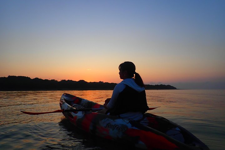Okinawa Iriomote Sunset SUP or Canoe Tour in Iriomote Island