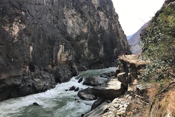 1 Day Tiger Teaping Gorge Private Tour from Lijiang or Shangri-La