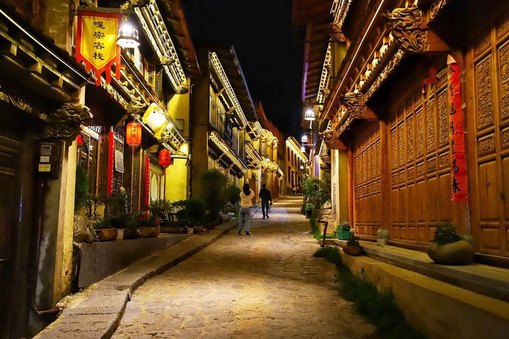1-Day Shangri-La tour with Ganden Monastery, Napahai Lake and Tibetan Town