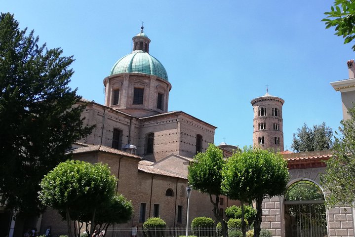 Guided Tour of Mosaic Tiles in Ravenna