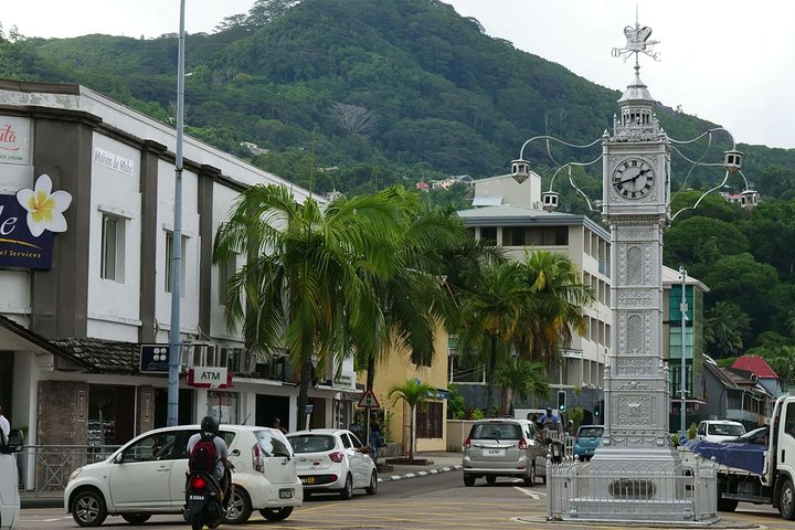 Beautiful island tour 5-6 hours | Mahé, Seychelles | Private Tour