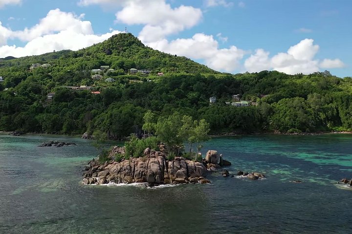 Beautiful island tour 5-6 hours | Mahé, Seychelles | Private Tour
