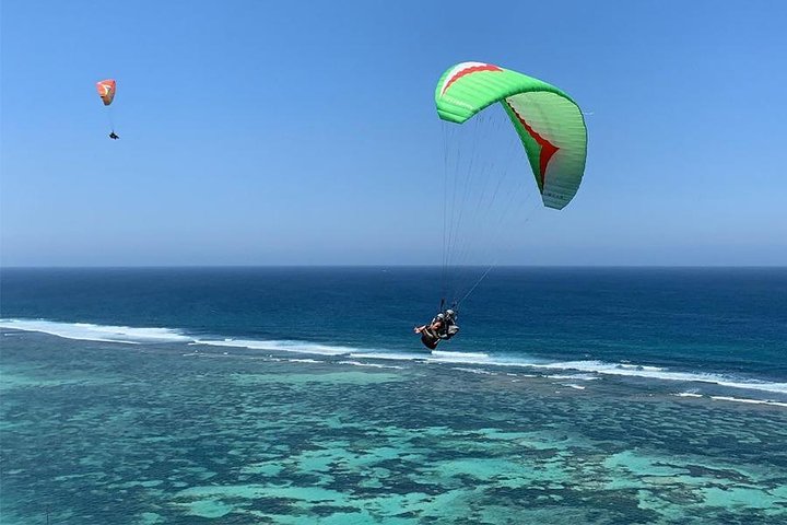 Manado Tumpa Paralayang Includes video from Go-Pro