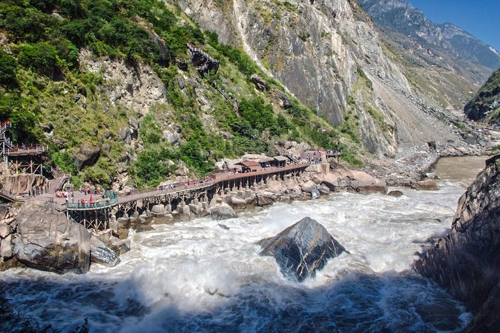 1 Day Tiger Teaping Gorge Private Tour from Lijiang or Shangri-La