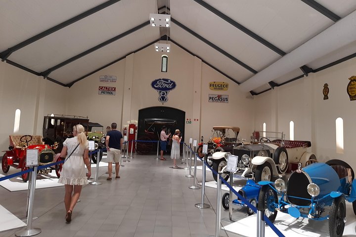 Private Wine Tour of Stellenbosch, Franschhoek and Paarl