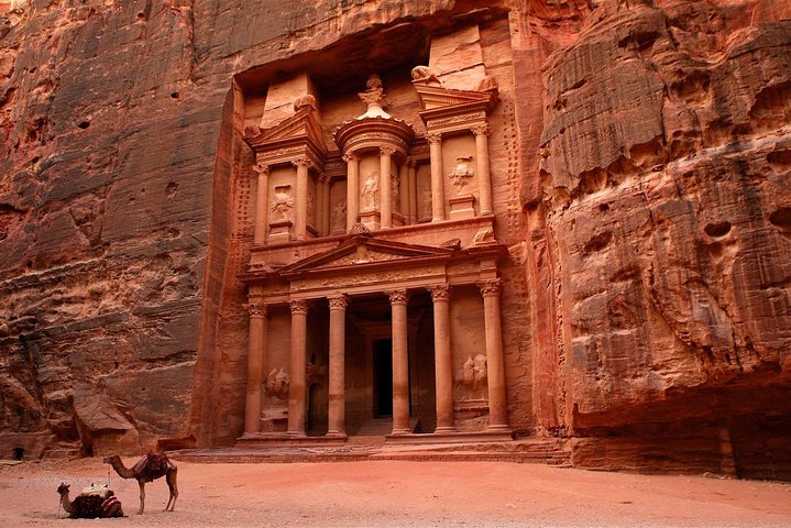 Petra and Wadi Rum: two days, one night