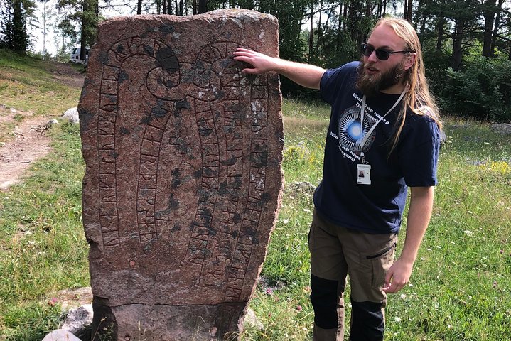 Viking History, Runes & Countryside 9h Tour to Sigtuna & Uppsala