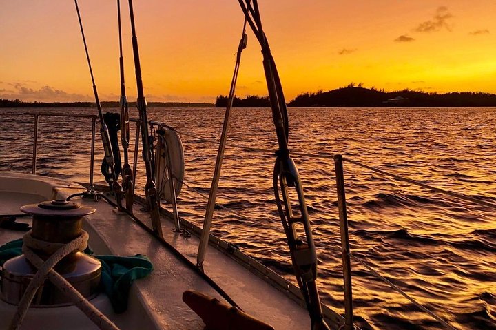 Private Catamaran charter Swim sail snorkel cliff jumping SUP