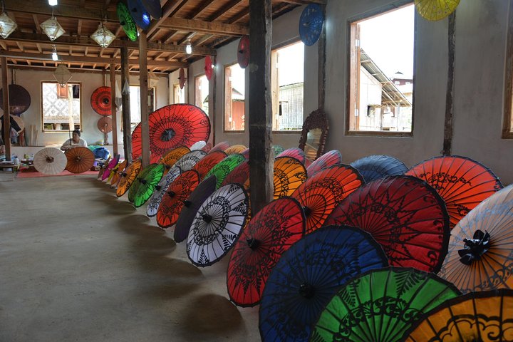 Inle Lake Full-Day Tour with Boat Trip and Lunch