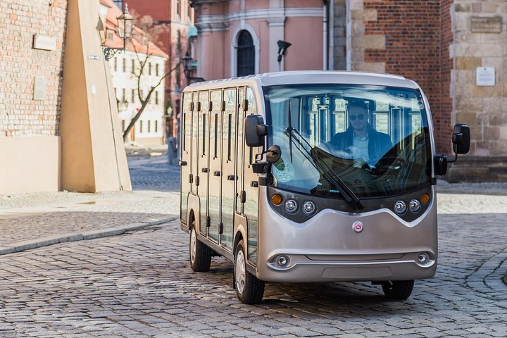 Wroclaw, 1- hour or 2-hours Group Tour by Electric Car