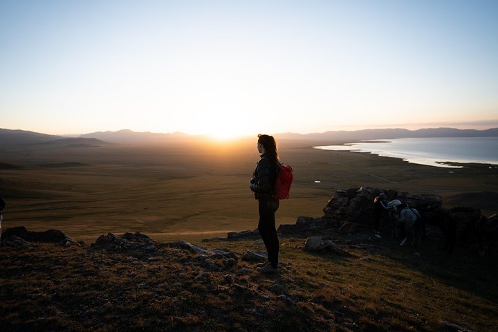 2-Days in Song Kul Lake as Nomad - horseback riding & Yurt stay