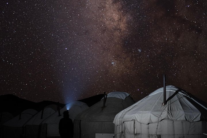 2-Days in Song Kul Lake as Nomad - horseback riding & Yurt stay