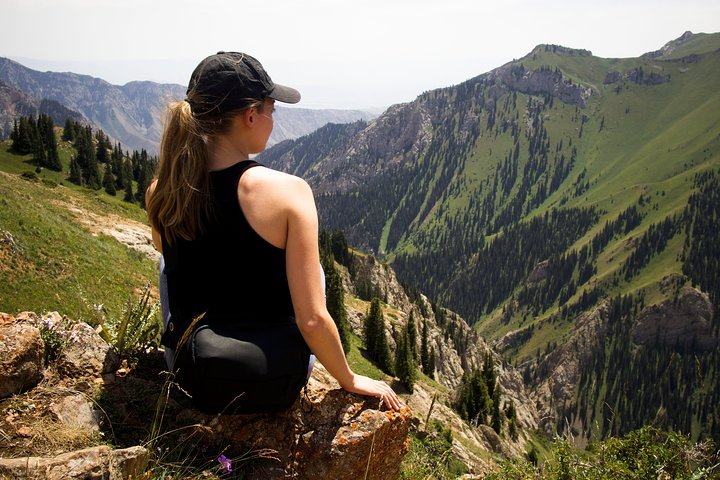 2-Days in Song Kul Lake as Nomad - horseback riding & Yurt stay