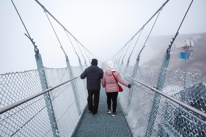 Mount Titlis and Lucerne Day Trip from Zurich