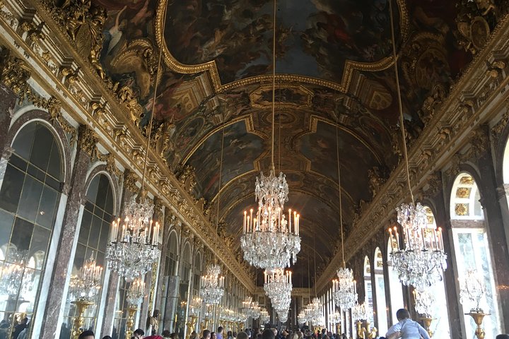 Versailles Royal Palace & Gardens Private Tour by Golf Cart