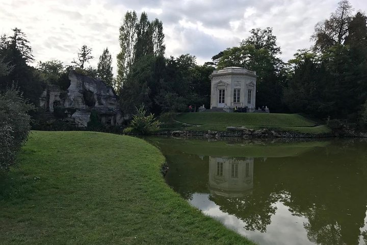 Versailles Royal Palace & Gardens Private Tour by Golf Cart