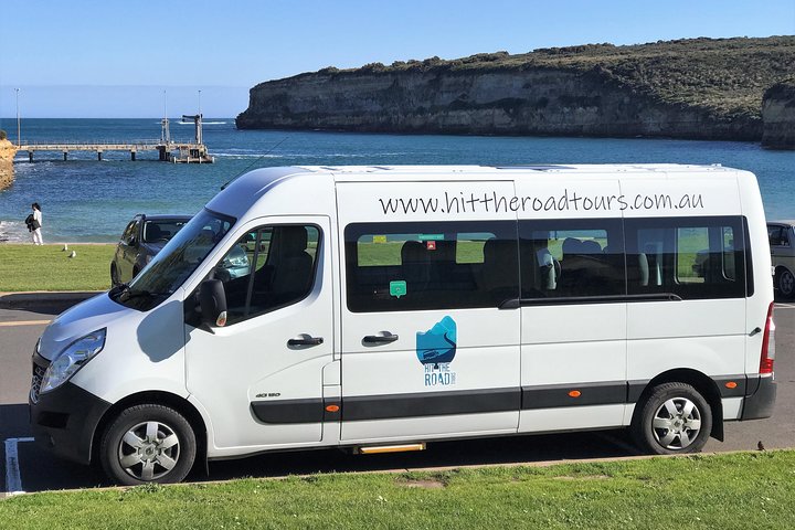 Great Ocean Road Reverse Itinerary PREMIUM Tour - Max 12 Guests