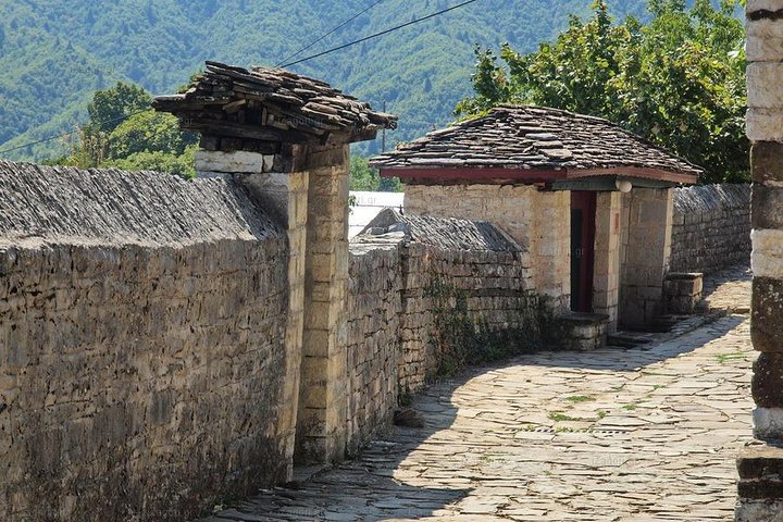 Zagori Villages tour (3 days)