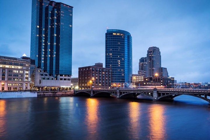 A Spectacular Scavenger Hunt: Round River City