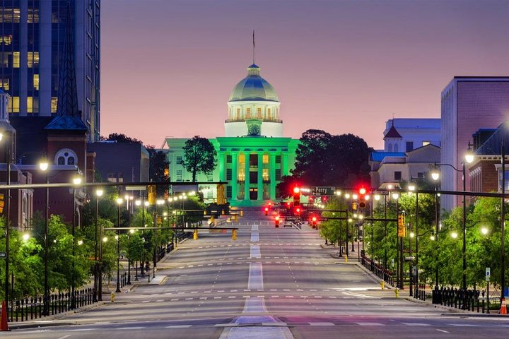 Astonishing Montgomery Scavenger Hunt: History & Heroes