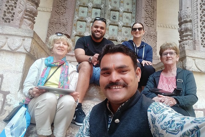 Mehrangarh Fort and Blue City Historic Tour with Local Guide