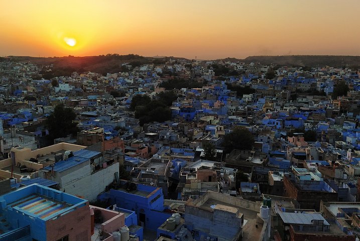 Mehrangarh Fort and Blue City Historic Tour with Local Guide