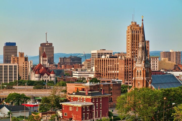 An Epic Syracuse Scavenger Hunt: At The Center Of New York!