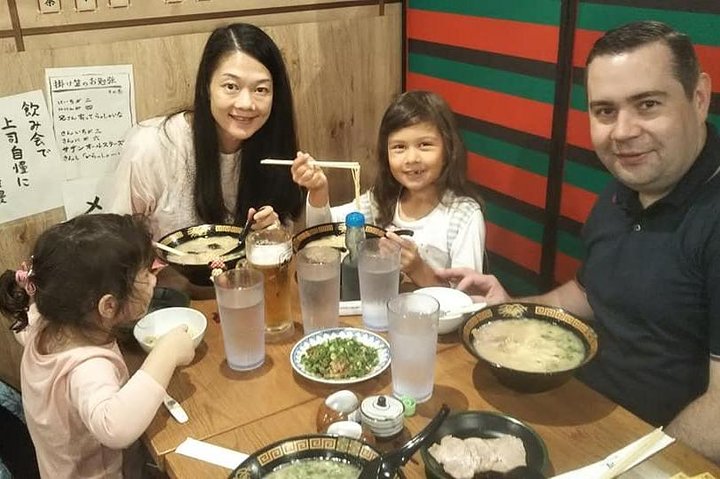 Hakata Shore Excursion: Customized Car Tour, Licensed Guide