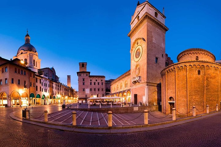 Mantova Centro Storico - Tour a piedi con Guida Tiziana Portioli
