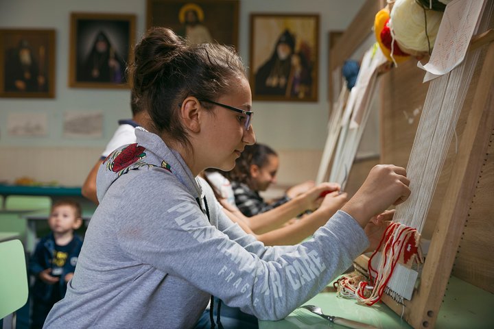 Learn Shulal Carpet Making at Telik Handmade in Ijevan