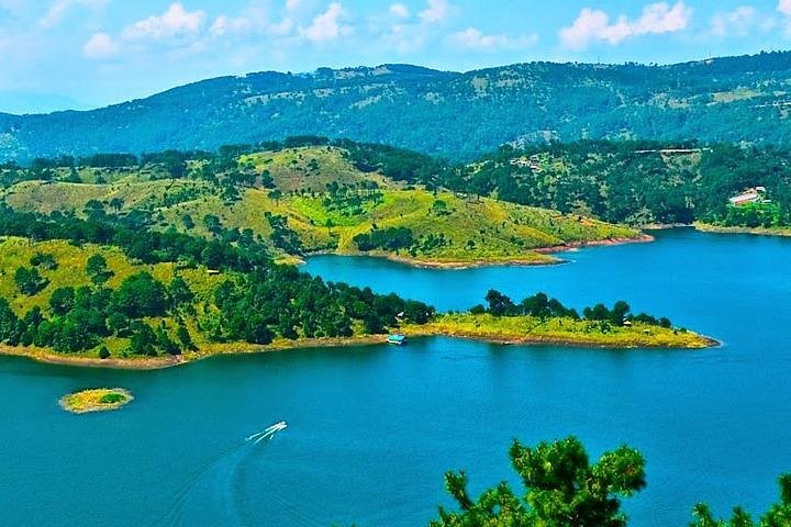 Same Day Cherrapunjee (Sohra) Tour from Guwahati by Car.