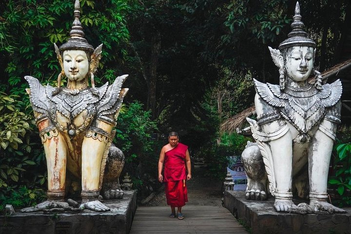 Chiang Mai Best City Tour with Doi Suthep, Pha Lat & Chedi Luang