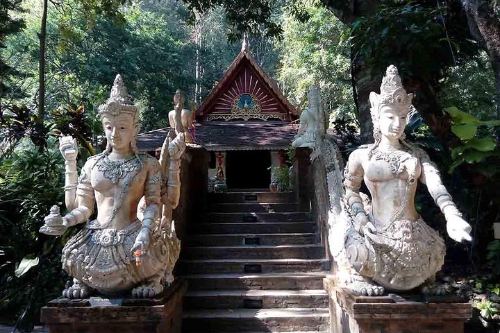 Chiang Mai Best City Tour with Doi Suthep, Pha Lat & Chedi Luang