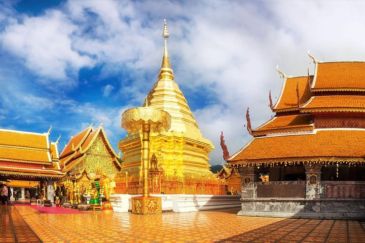 Chiang Mai Best City Tour with Doi Suthep, Pha Lat & Chedi Luang
