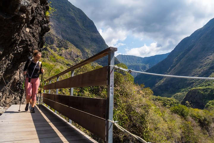 Hiking: Authentic immersion in Mafate