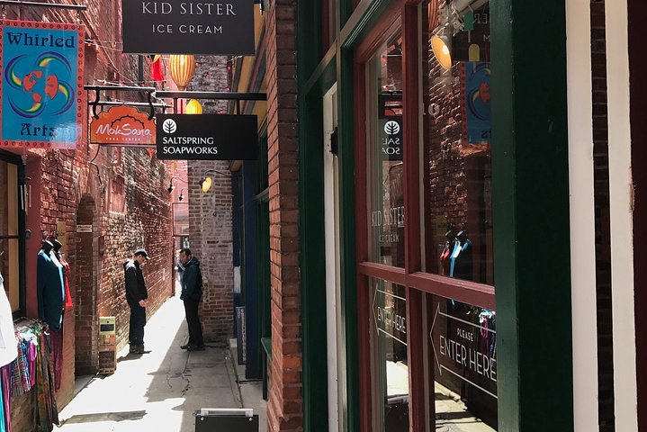 Victoria Guided Food and History Tour