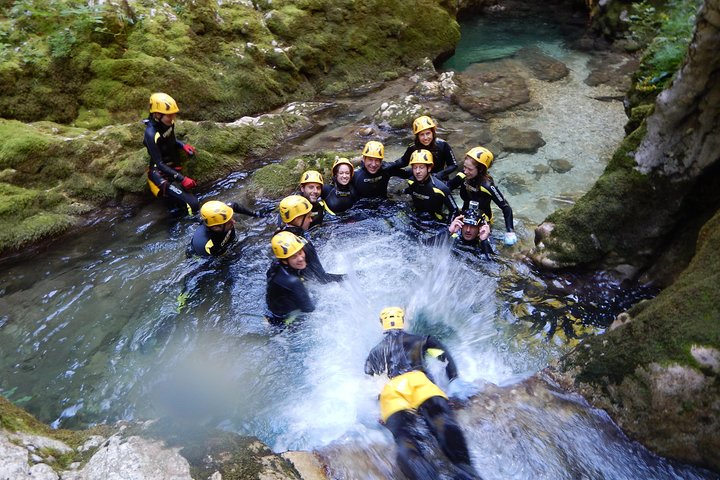 Canyoning in Nevidio Canyon