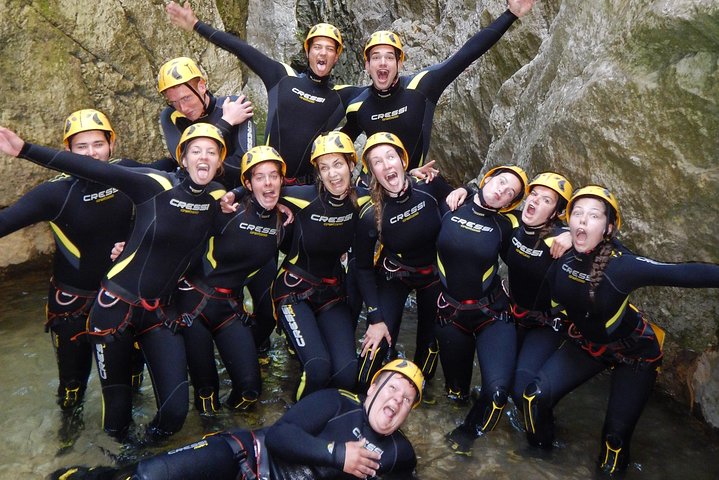 Canyoning in Nevidio Canyon