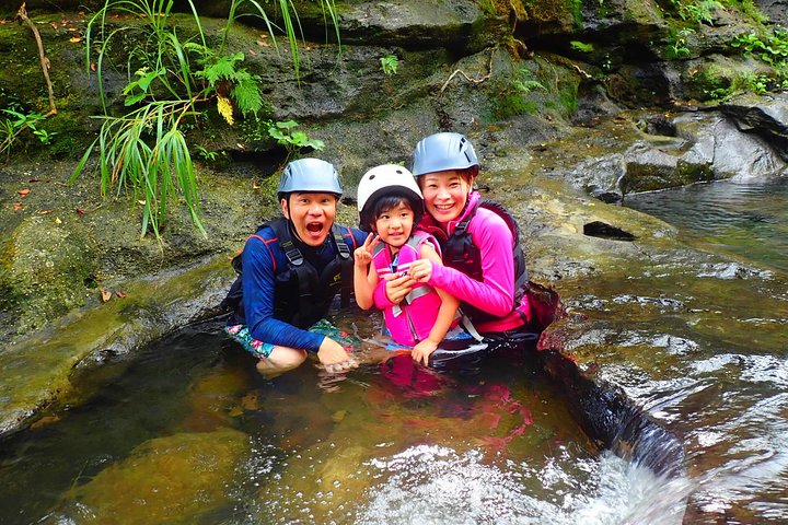 Okinawa Iriomote Half Day Splash Canyoning