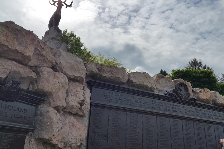 1 day Canadian WW1 private tour including Vimy Ridge
