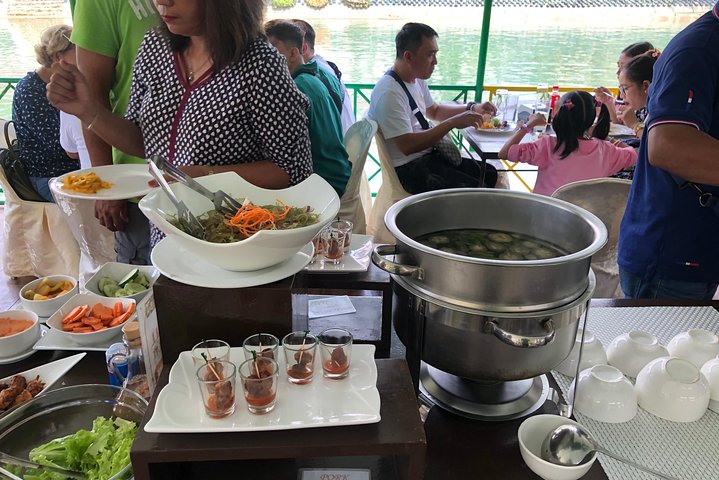 Private Day Trip Cebu to Bohol w/ Chocolate Hills & Loboc Cruise